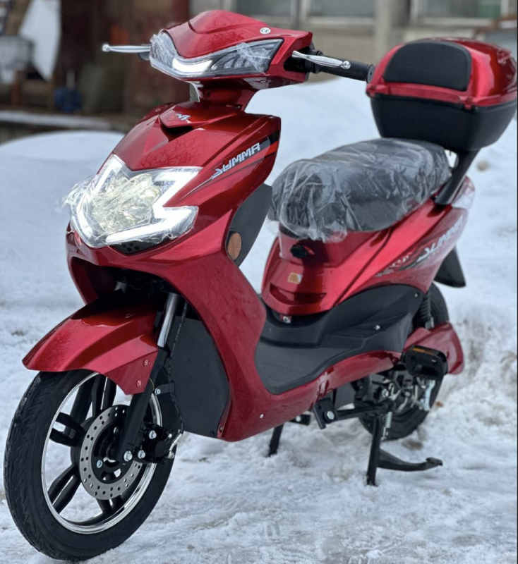 Электроскутер GreenCamel Трофи SUMMA (60V 500W R16) Электроскутер GreenCamel Трофи SUMMA (60V 500W R16)